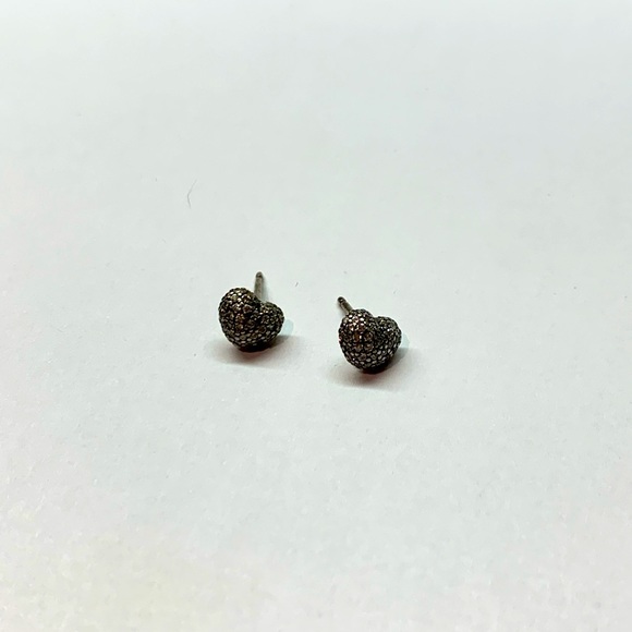 Pandora heart earrings 💜 - Picture 3 of 4